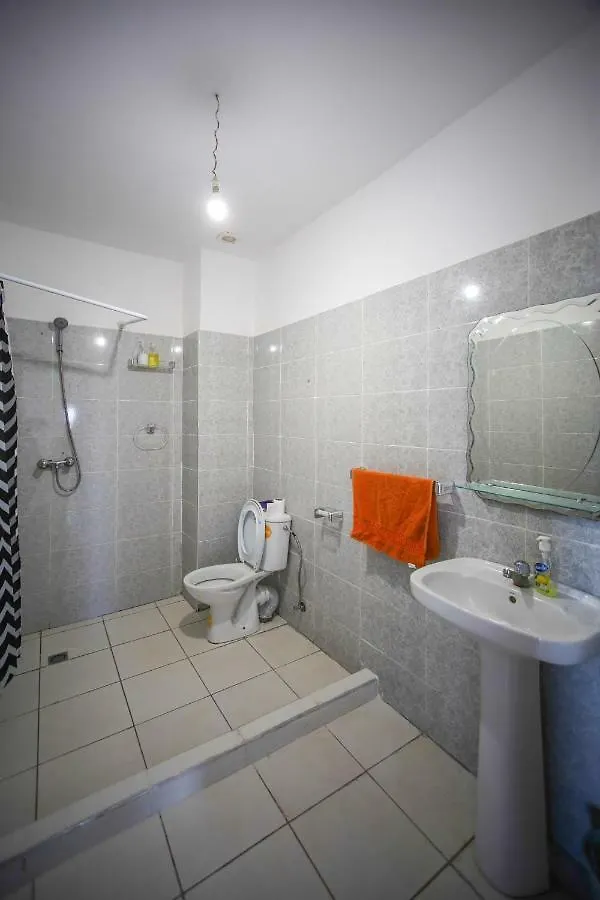 Bel Appartement 3 Chambres Et Grand Sejour, Sans Vis A Vis, Residence Familiale Marrakesh Apartment